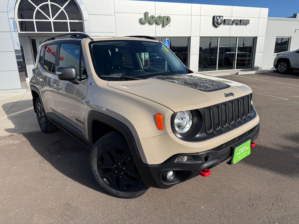 2017 Jeep Renegade Deserthawk 4WD