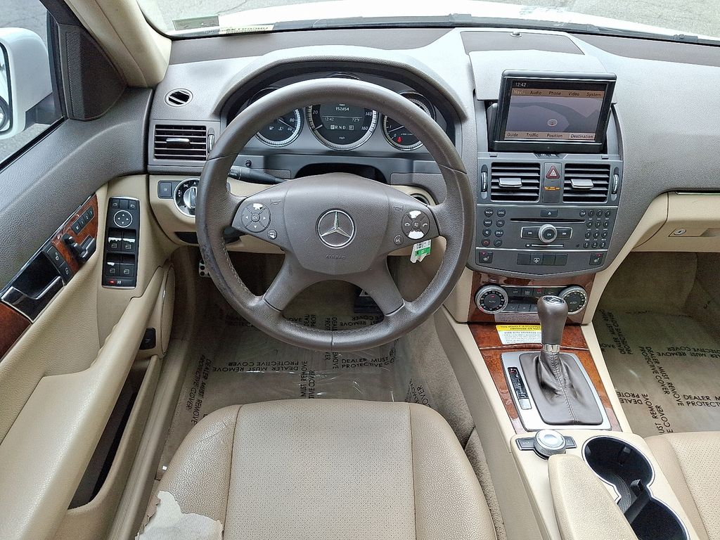 2011 Mercedes-Benz C-Class C 300 11