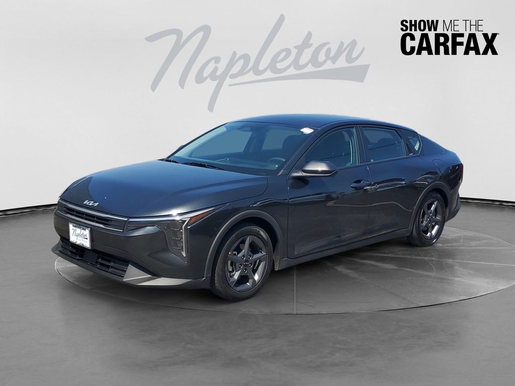 Interstellar Gray 2025 Kia K4 Sedan Front-Wheel Drive Continuously Variable Transmission