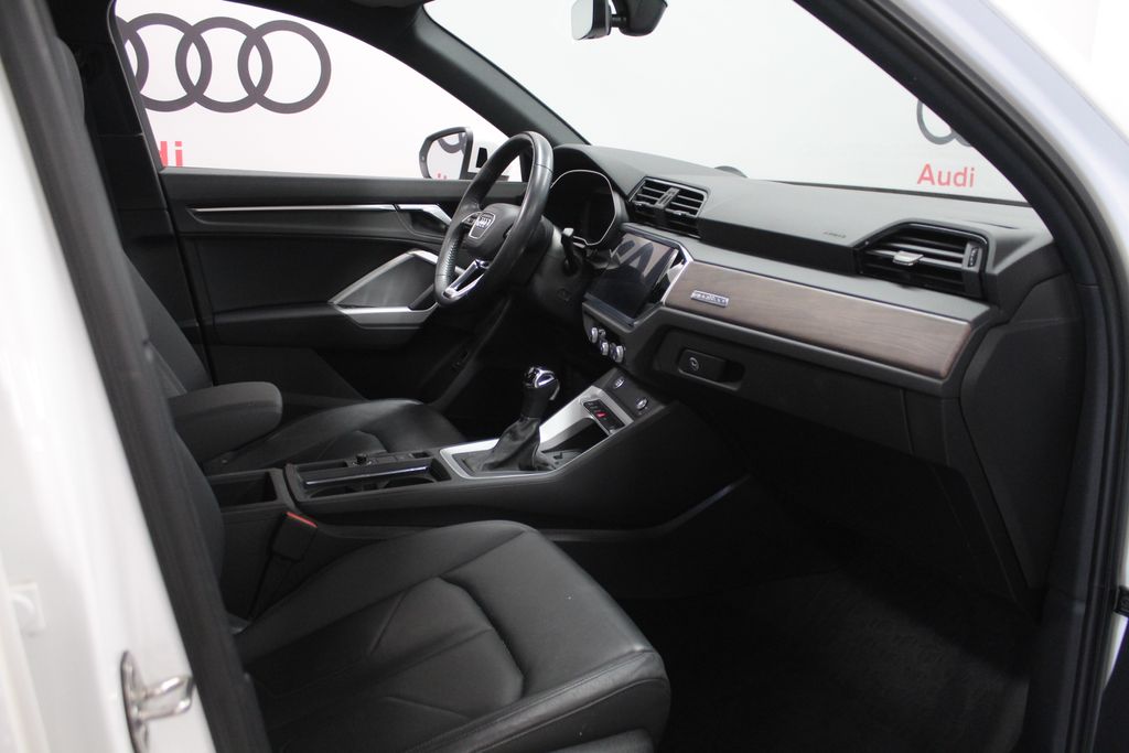 Thumbnail: 2020 Audi Q3 - 22