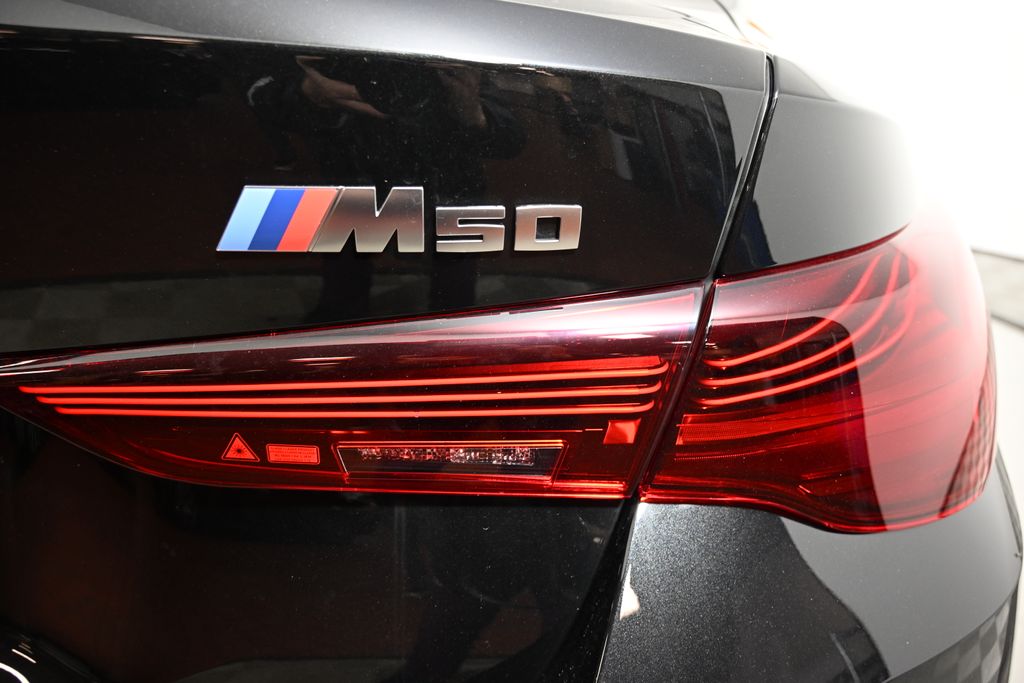 2025 BMW i4 M50 12