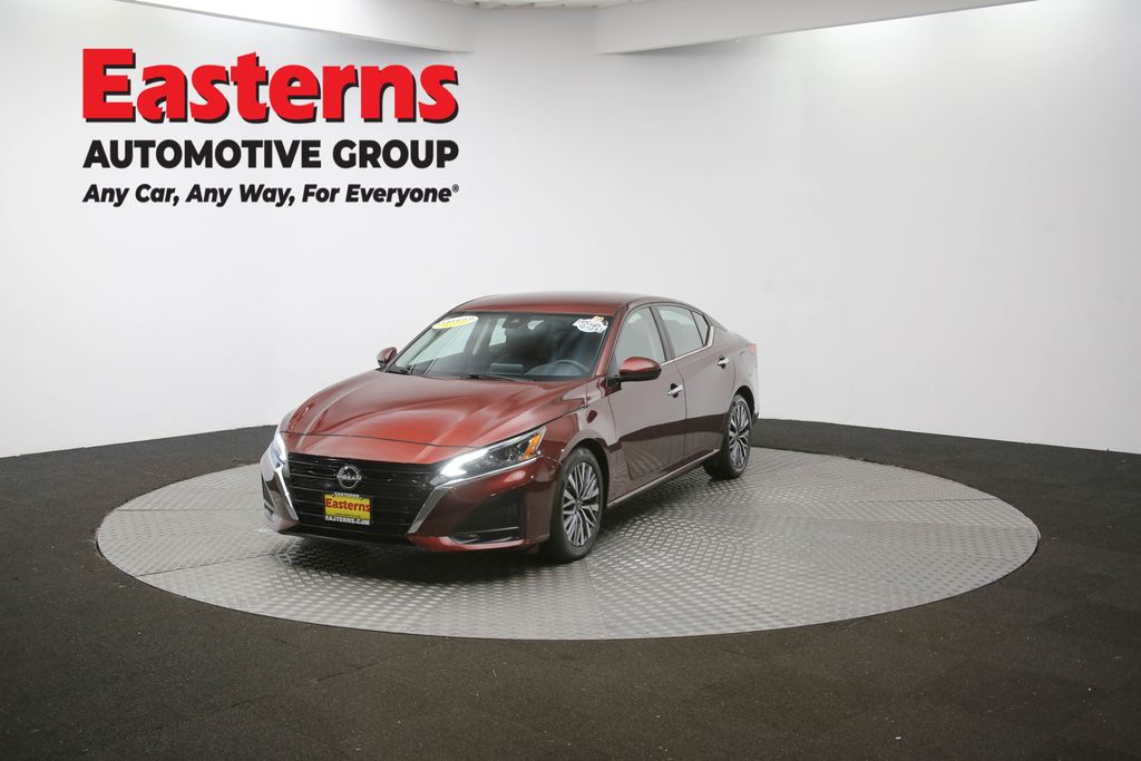 Used 2023 Red Nissan 2.5 SV image 51