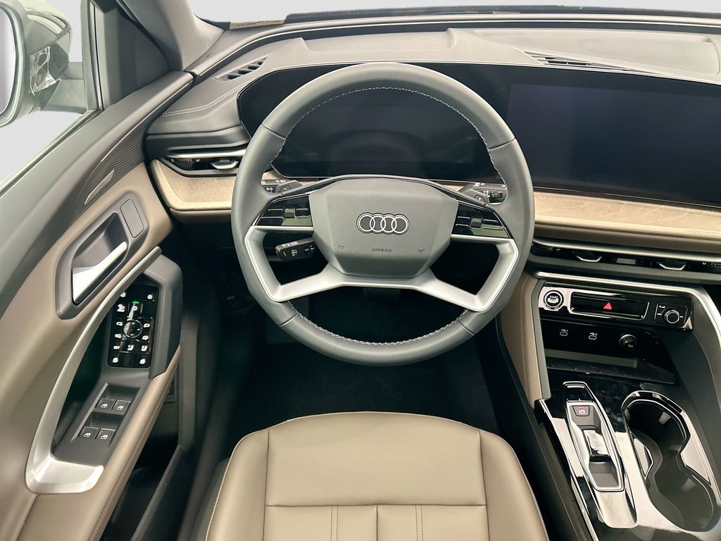 Thumbnail: 2026 Audi Q5 - 10