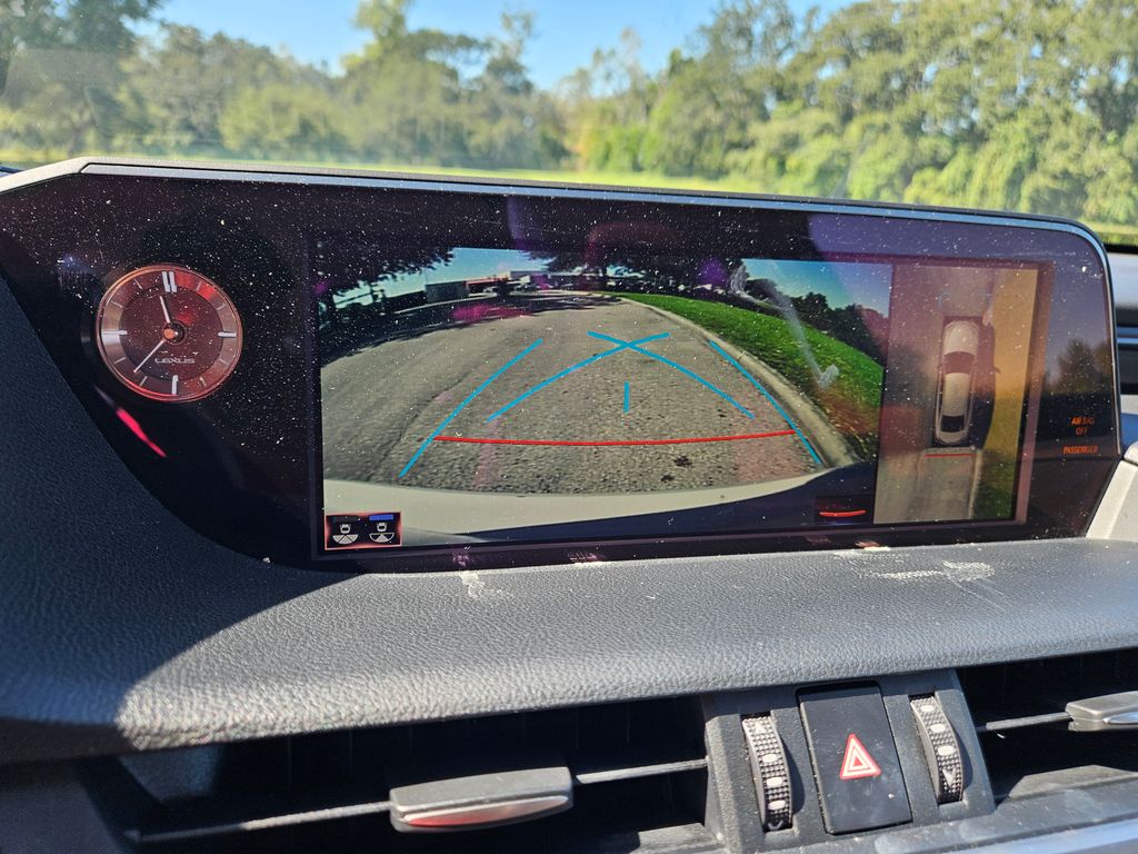 Thumbnail: 2019 Lexus ES - 27