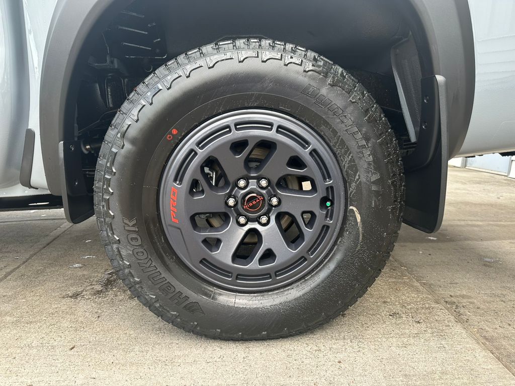 2025 Nissan Frontier PRO-4X