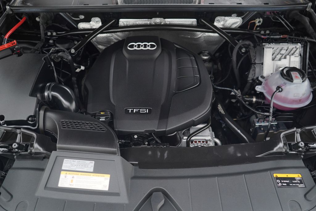 Thumbnail: 2019 Audi Q5 - 13