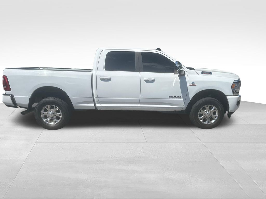 Used 2023 White Ram Laramie image 28