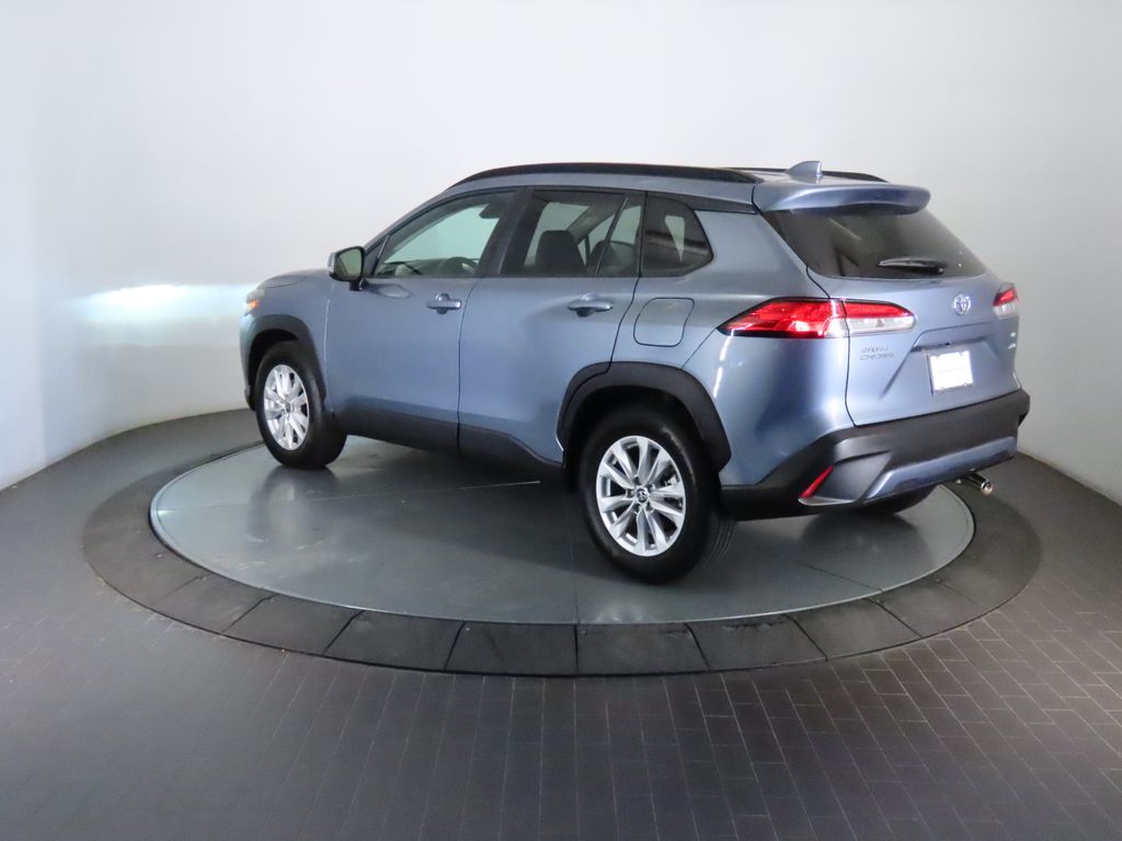 Thumbnail: 2022 Toyota Corolla Cross - 3