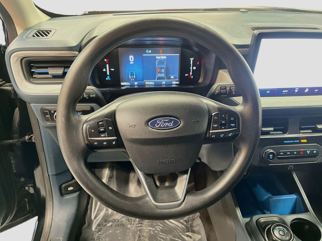 Used 2025 Shadow Black Ford XLT image 11