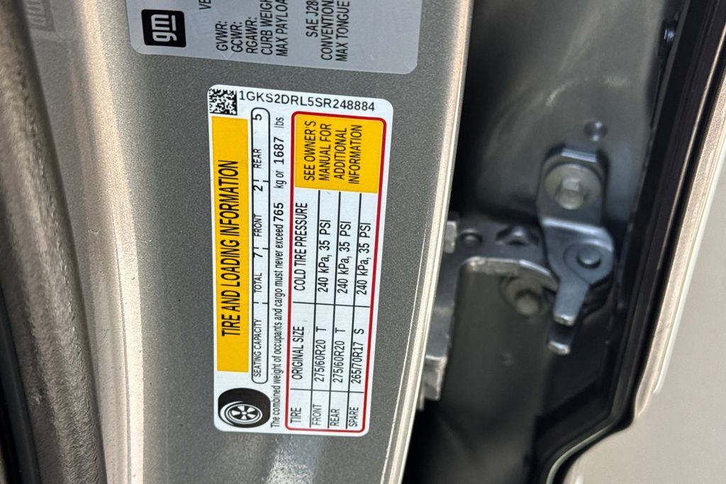 used 2025 GMC Yukon car, priced at $71,984