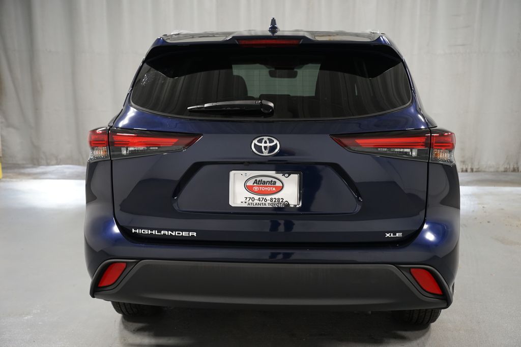 Thumbnail: 2024 Toyota Highlander - 7
