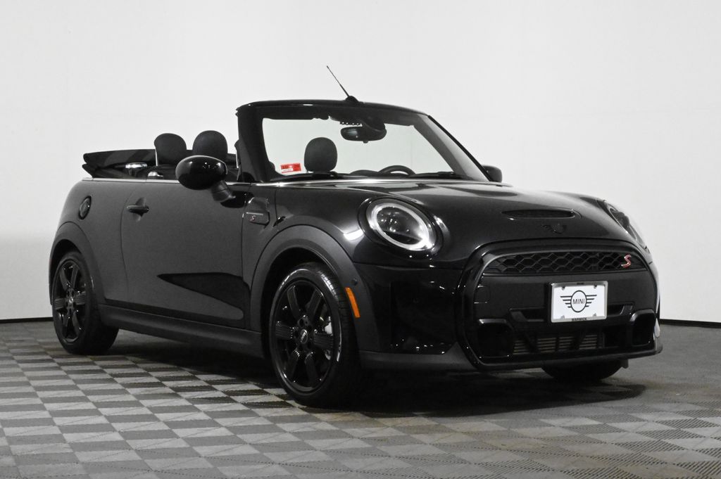 2024 MINI Cooper S 17