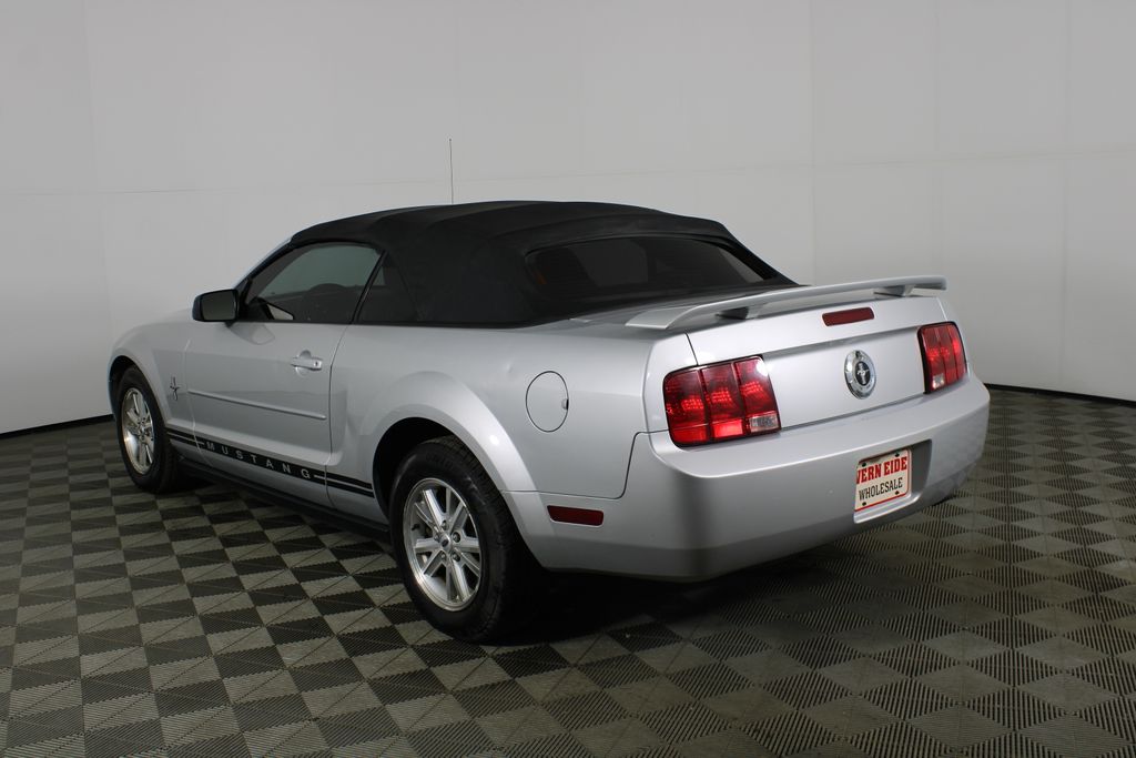 Used 2006 Ford Mustang for sale in 