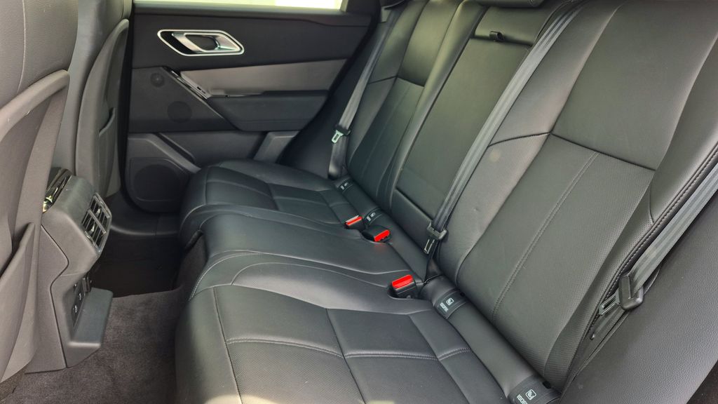 2025 Land Rover Range Rover Velar