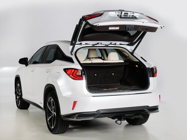Used 2019 White Lexus 450h image 6