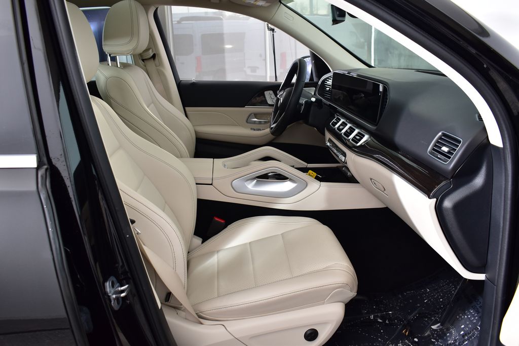 Thumbnail: 2024 Mercedes-Benz GLE - 22