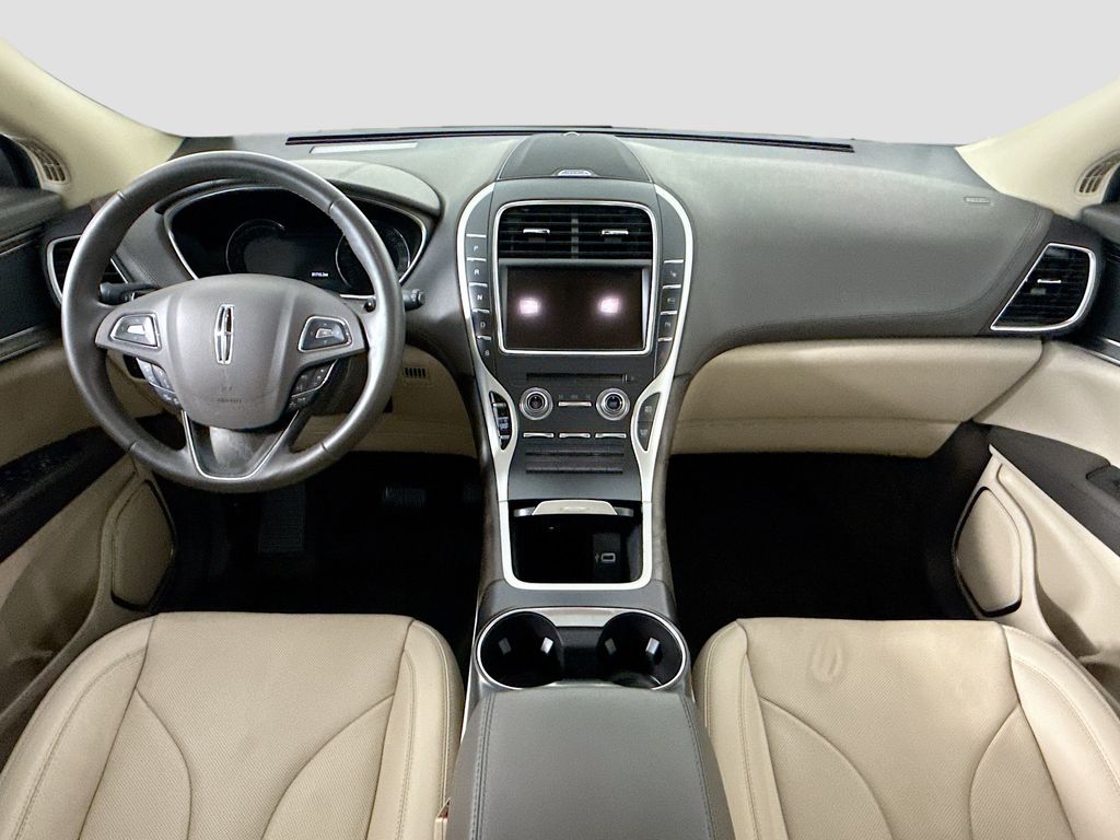 Thumbnail: 2017 Lincoln MKX - 13