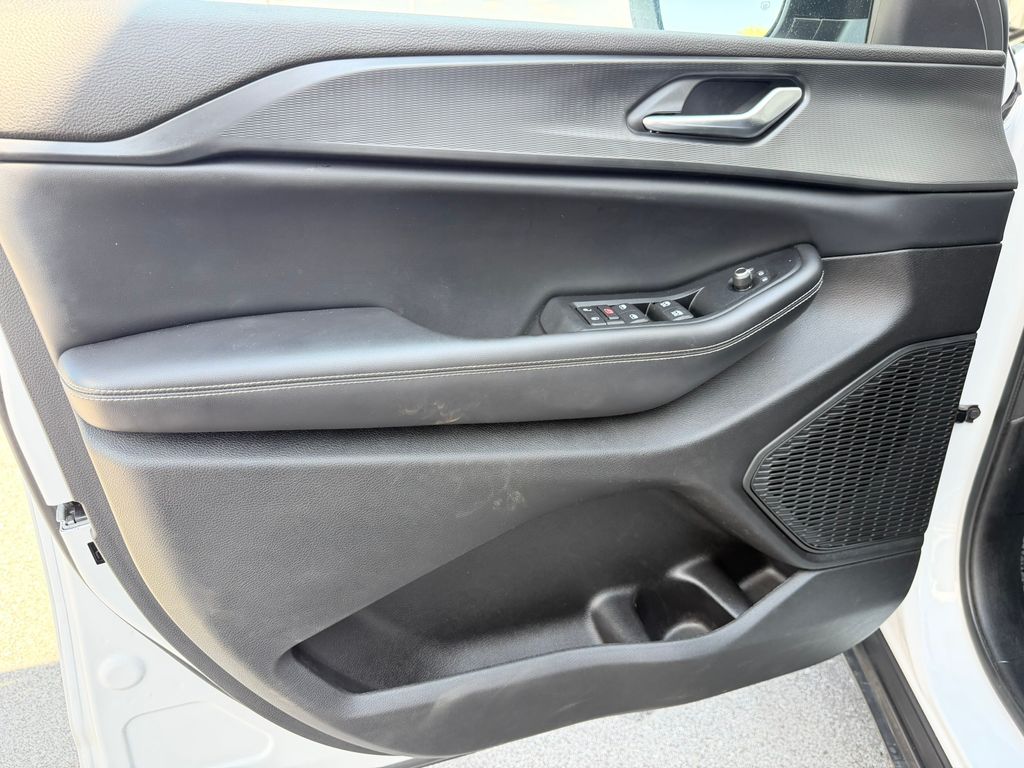 Used 2023 Jeep Grand Cherokee SUV