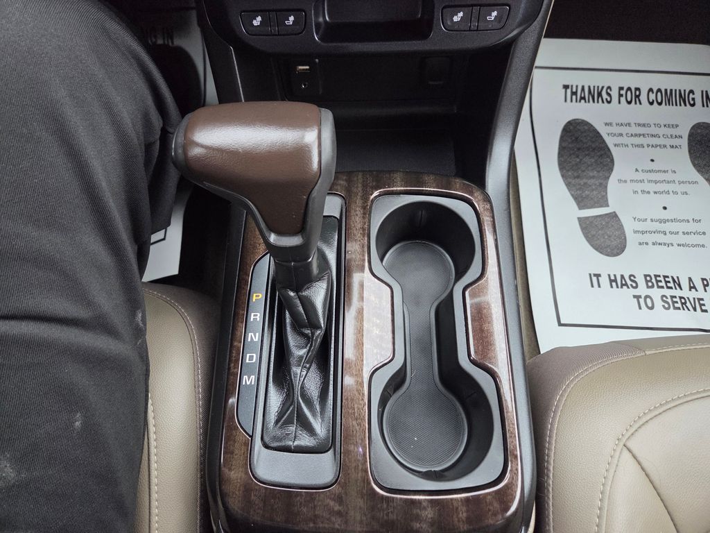 2016 GMC Canyon SLT