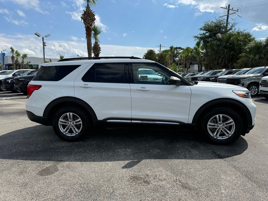 2023 Ford Explorer XLT 9