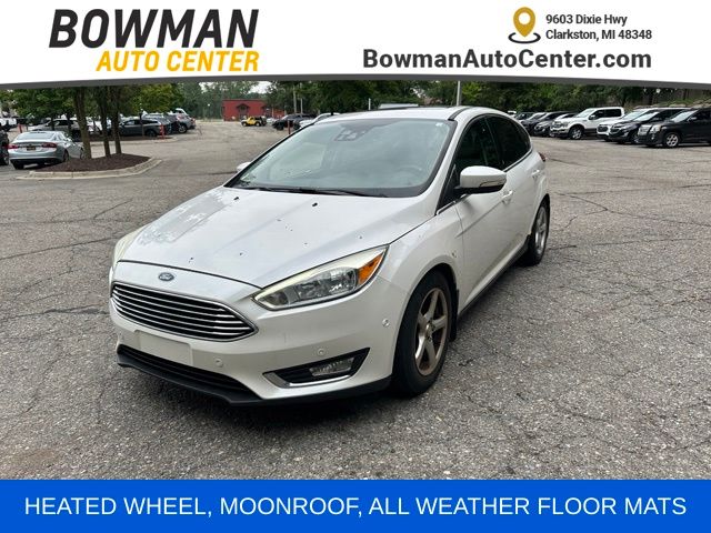White 2015 Ford Focus Hatchback Front-Wheel Drive 6-Speed Automatic