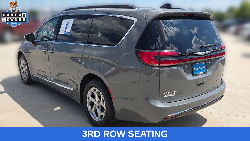 2023 Chrysler Pacifica Limited - Photo 3