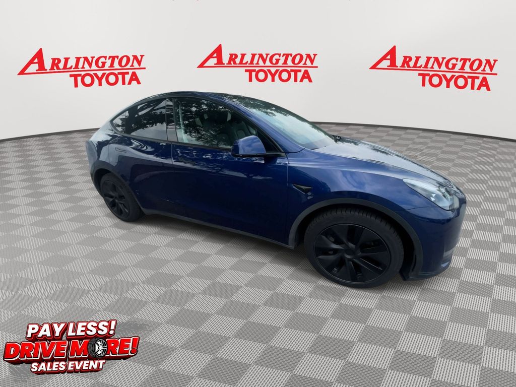 Used 2025 Tesla Model Y SUV