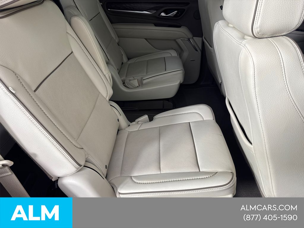 Used 2023 Silver GMC Denali image 18