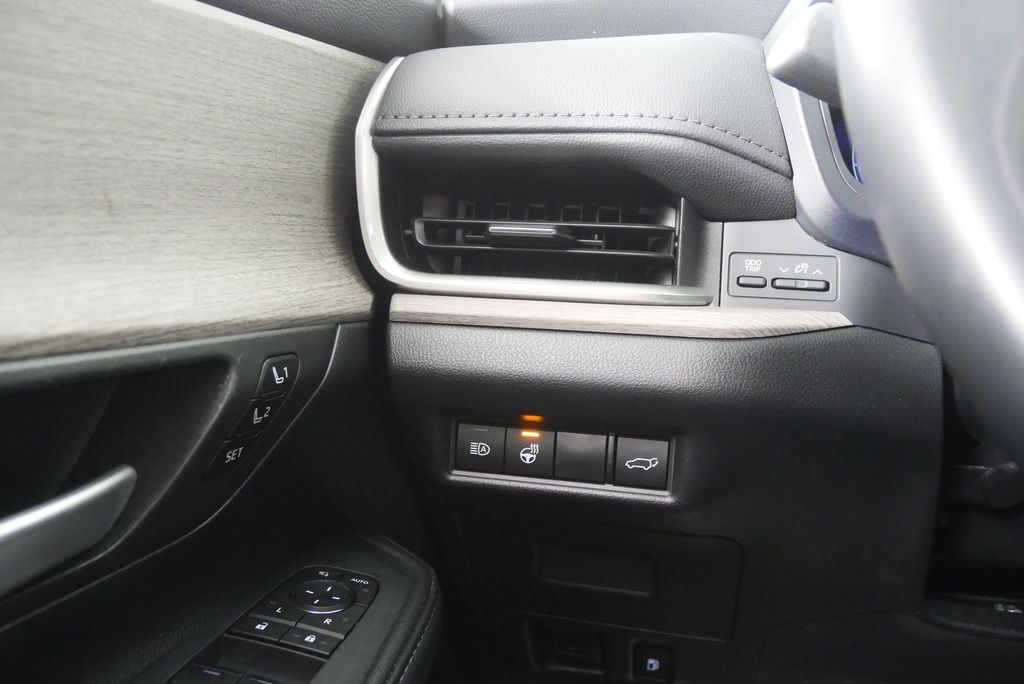 Thumbnail: 2024 Toyota Grand Highlander - 19