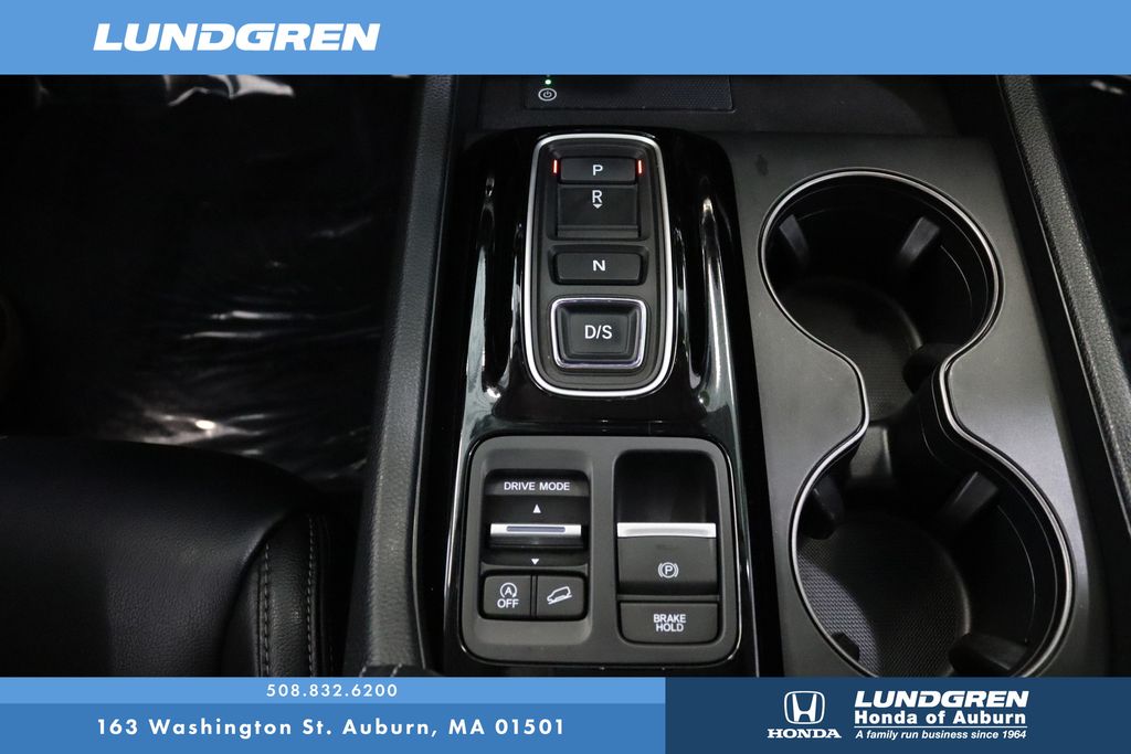 Used 2025 Honda Pilot SUV