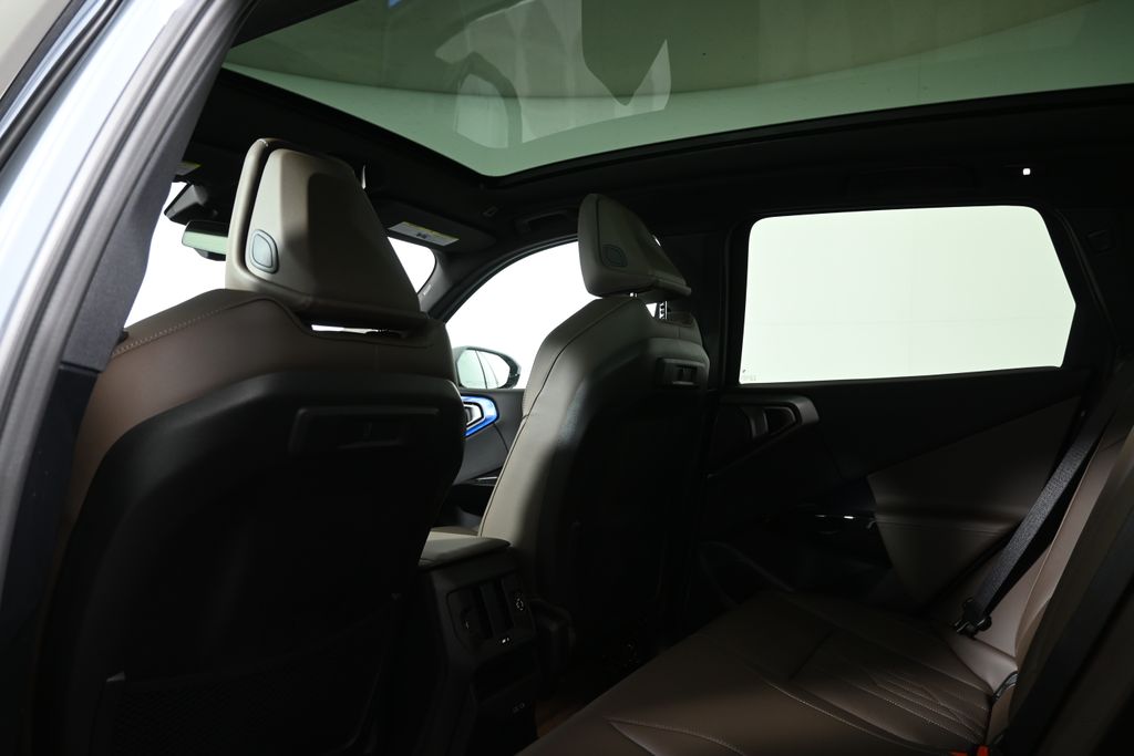 Thumbnail: 2026 BMW X3 - 32