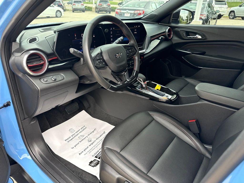 Used 2024 Chevrolet Trax SUV