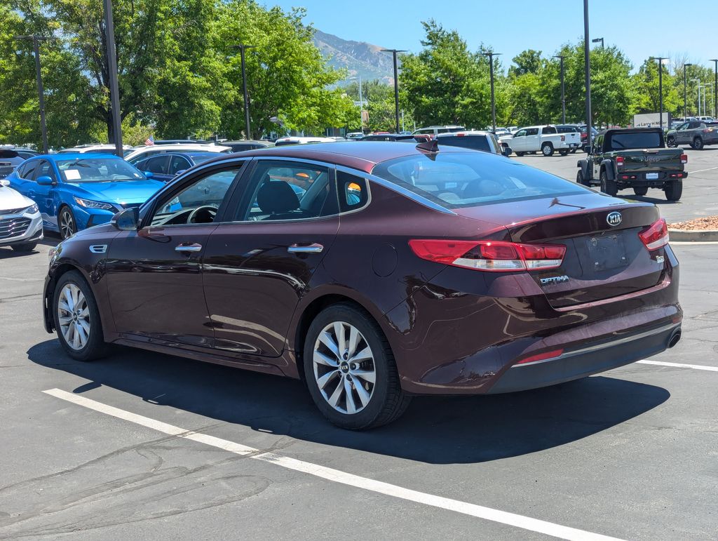 2016 Kia Optima LX 7