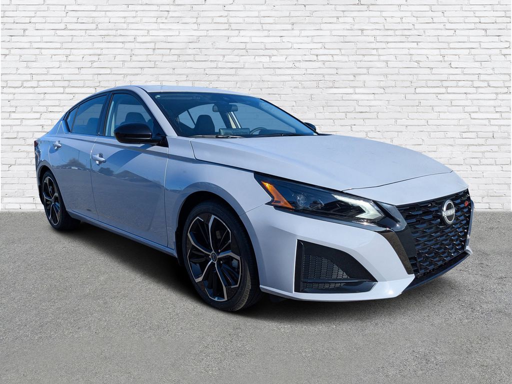 New 2025 Nissan Altima Sedan