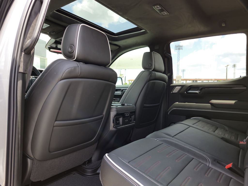 new 2026 GMC Sierra 1500 car, priced at $69,040
