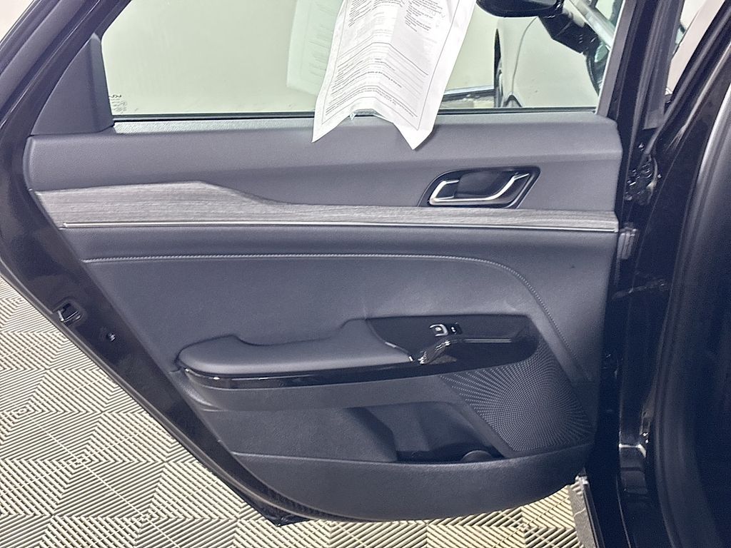 2025 Kia K5 EX