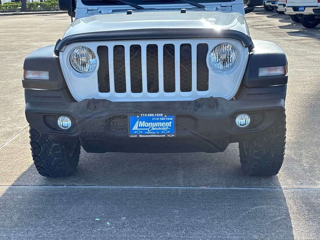 2020 Jeep Gladiator Sport White at DeMontrond Mazda