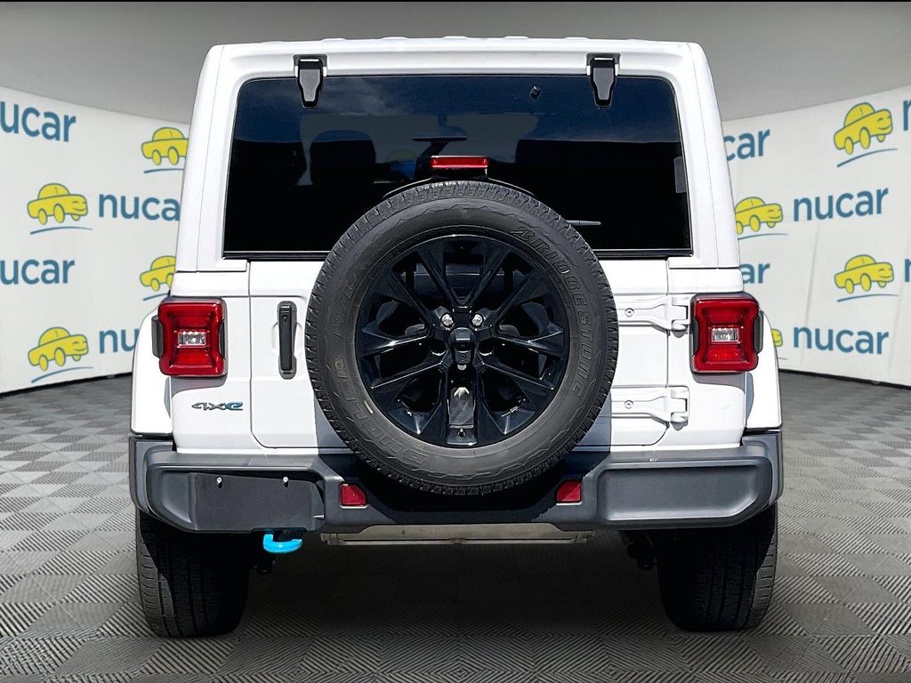 2023 Jeep Wrangler — photo 5