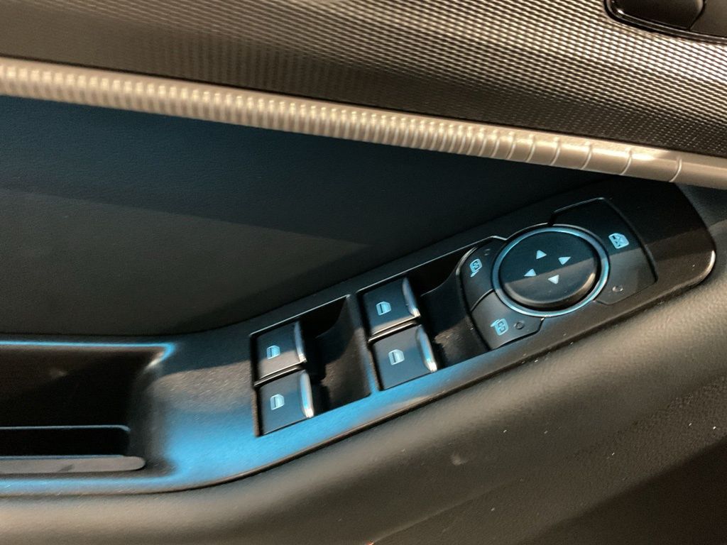 New 2026 Blue Ford ST-Line image 10