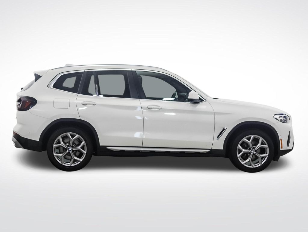 Thumbnail: 2023 BMW X3 - 6