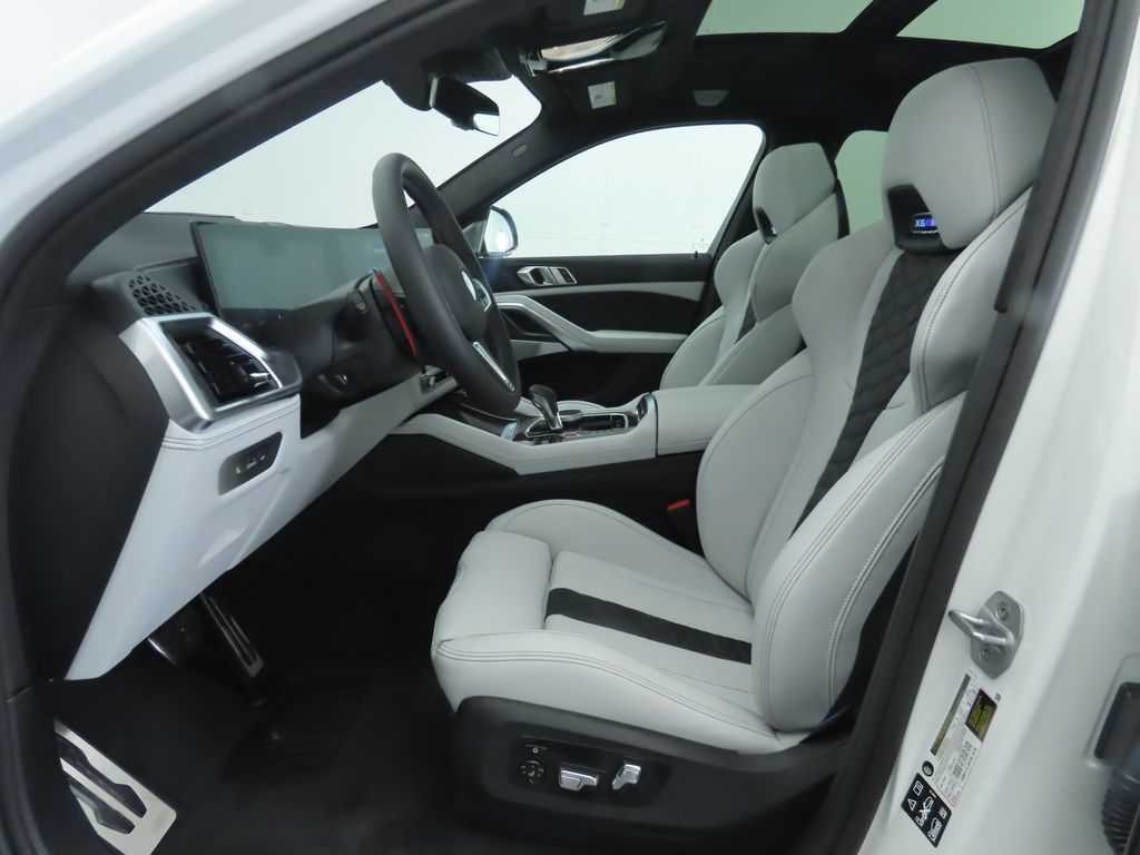 2026 BMW X6 M Competition 21