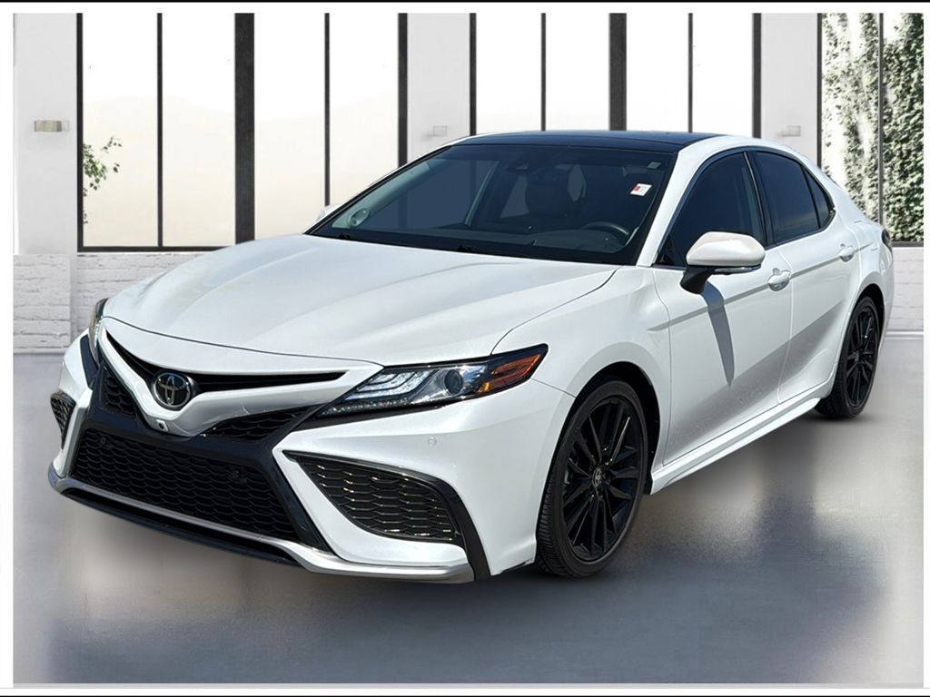 Pearl 2022 Toyota Camry XSE V6 FWD Sedan Front-Wheel Drive 8-Speed Automatic