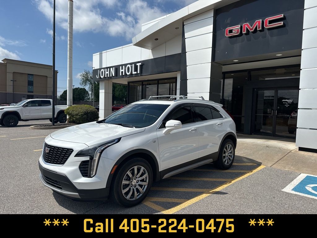 Crystal White Tricoat 2021 Cadillac XT4 Premium Luxury FWD SUV / Crossover Front-Wheel Drive 9-Speed Automatic