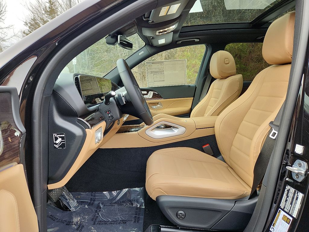 Thumbnail: 2026 Mercedes-Benz GLE - 9