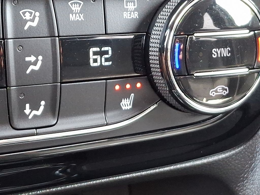 Thumbnail: 2023 Buick Encore GX - 24