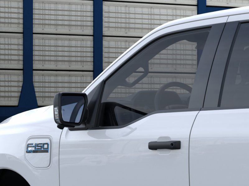 2025 Ford F-150 Lightning Pro
