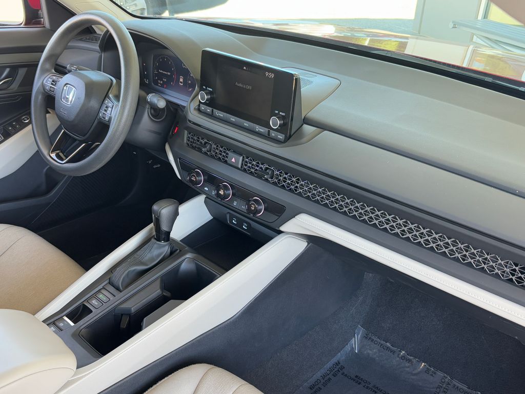 Thumbnail: 2024 Honda Accord - 19