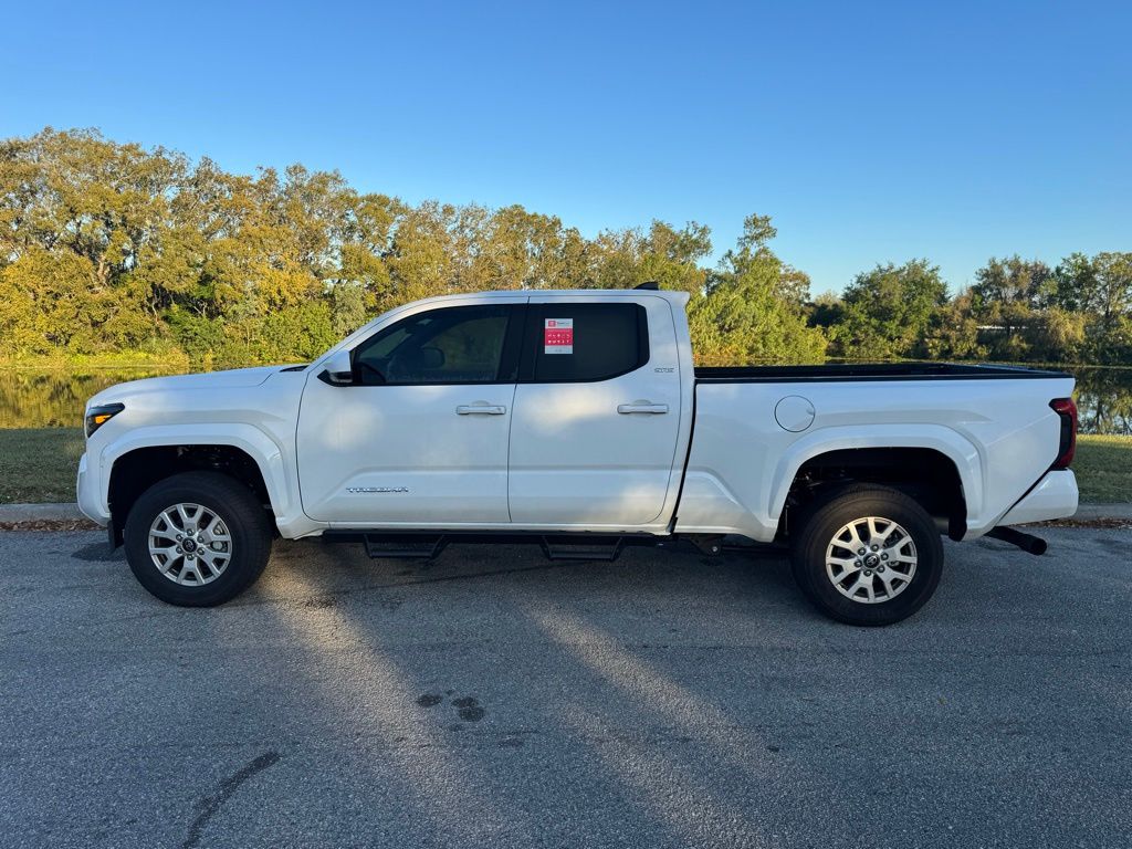 2024 Toyota Tacoma SR5 2