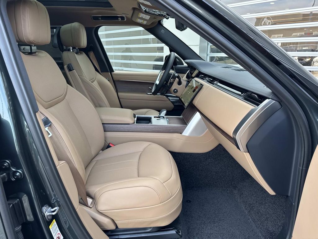 New 2026 Green Land Rover SE image 10