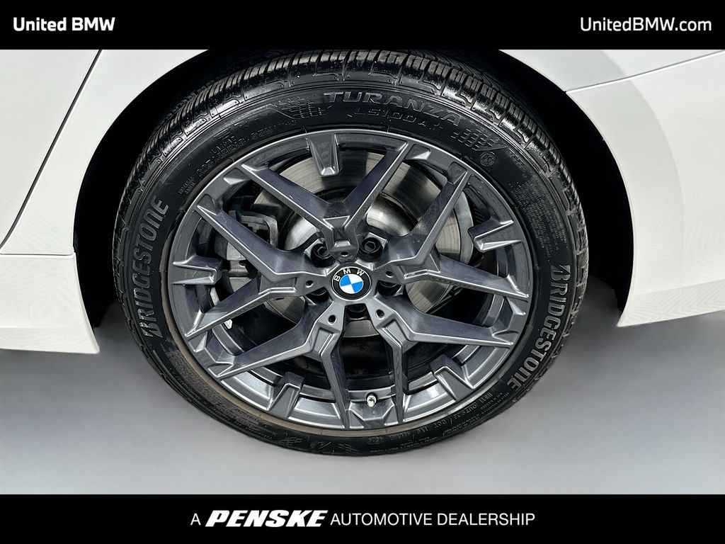 Thumbnail: 2025 BMW 3 Series - 32